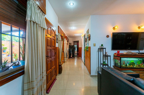 Casa 3 Dormi Garage Y Jardin Venta/permuta Roldan
