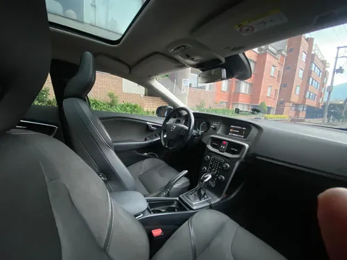 Volvo V40 2.5 T5 Cross Country Awd