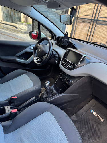 Peugeot 208 1.6 Allure
