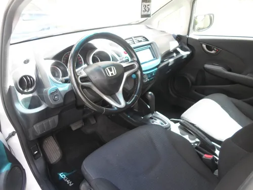 Honda Fit I-vtec At Fe 2011