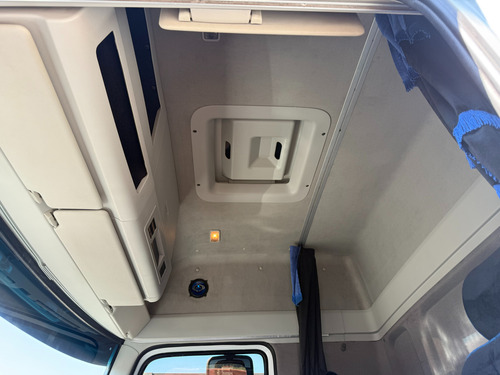 Vw 30.330 8x2 2019 Teto Alto Automático Bitruck No Chassi