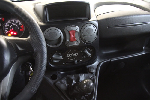Imagem 8 de 14 de Fiat Doblo Attractiv