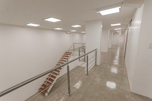 Imagen 11 de 25 de Venta, Oficina De 532 M,recoleta
