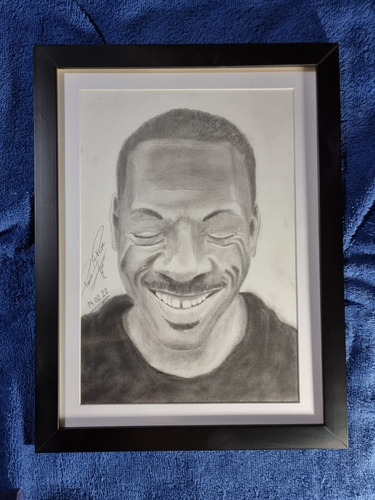 Encomenda De Desenhos Realistas Em Grafite A4 Emoldurado