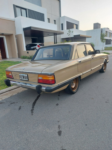 Ford Falcon 3.0 Lujo