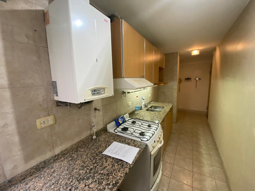 Excelente Departamento 2 Ambientes 1 Cochera Recoleta