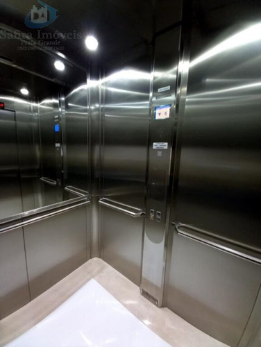 Imagem 10 de 14 de Sala Comercial Alto Padrão, No Bairro Boqueirão, Com 1 Vaga De Garagem - Si1171