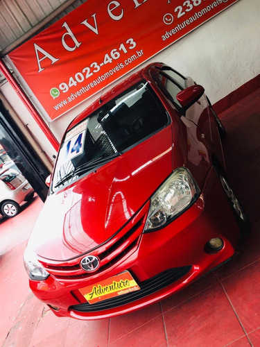 Imagem 3 de 11 de Toyota Etios Hatch Xs 1.5 Flex Ano: 2014 Vermelho Completo
