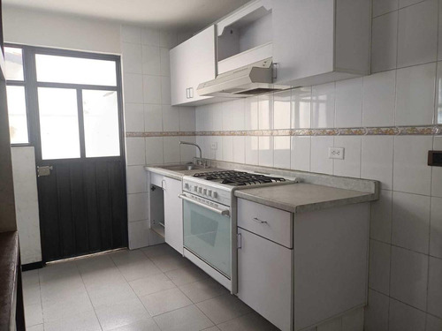 Edificio En Venta En Las Coloradas