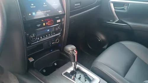 Toyota Fortuner Srv 2.4 Diesel 4x2 At 2023