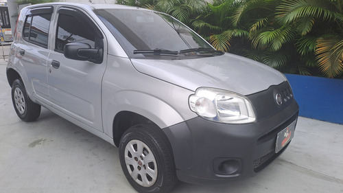Fiat Uno Uno Vivace 1.0 8V (Flex) 4p