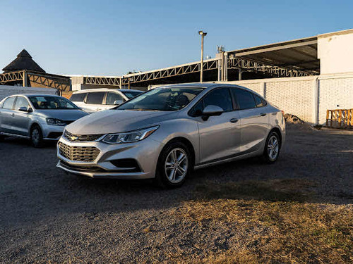 Chevrolet Cruze 1.4 Ls Mt