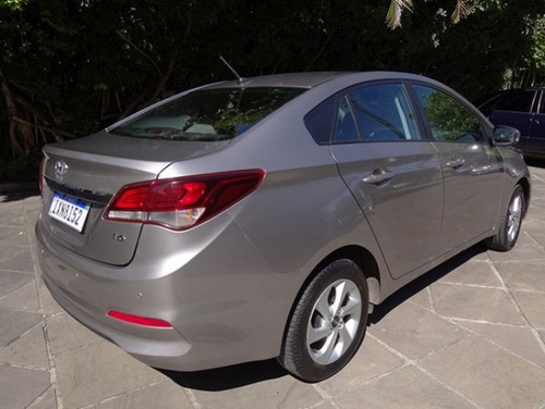 Imagem 3 de 8 de Hyundai Hb20s Comfort