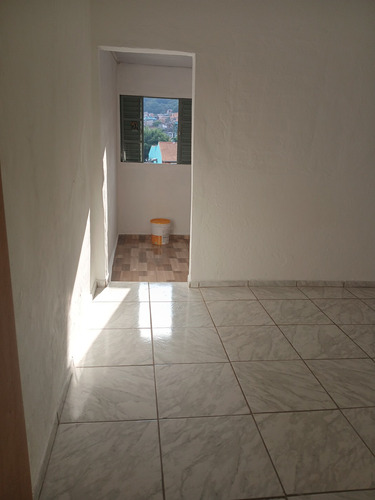 Vende-se Sobrado Com 2 Casas