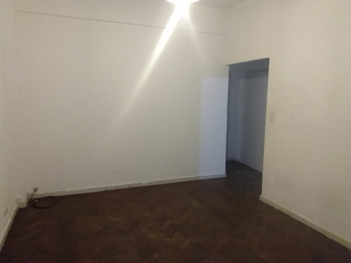 Departamento 2 Amb En Alquiler Caballito