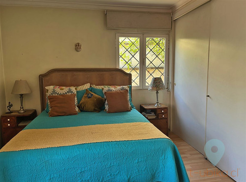 Linda Casa En Tranquila Calle, 3d 2b + Servicios, Ñuñoa