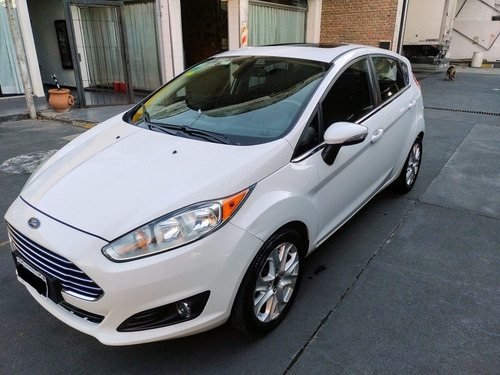 Ford Fiesta Kinetic Design 1.6 Titanium Powershift 120cv