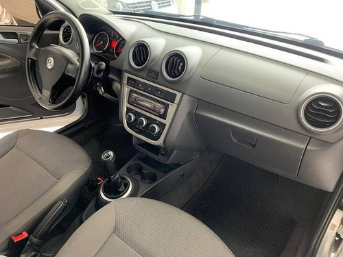 Volkswagen Voyage 1.0 Mi 8v Flex 4p Manual