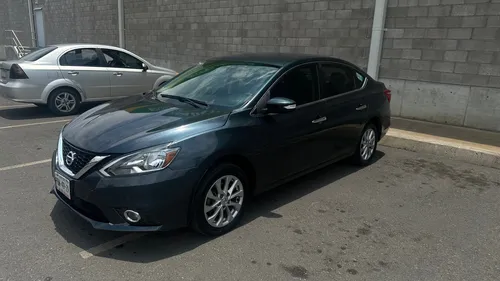 Nissan Sentra 1.8 Advance Mt