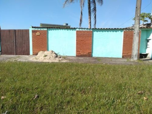 Imagem 5 de 14 de Edícula Com Espaço Para Piscina Em Itanhaém Lado Praia