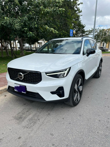 Volvo Xc40 Hybrid Ultimate Black Recharge 2023 Blanca