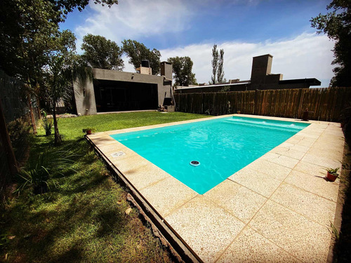 Imagen 15 de 23 de Alquiler Temporario, Casa Vacacional Con Pileta, Para 6 Personas. Todo Incluido. Hermosa Tranquilidad. Alquiler Por Mes, Semana, Días (2 Mínimo).precio Publicado Es Por Día!