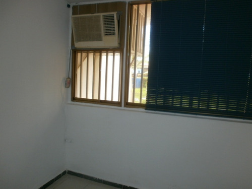 Imagen 21 de 28 de Apartamento Pb En Venta Río Chico