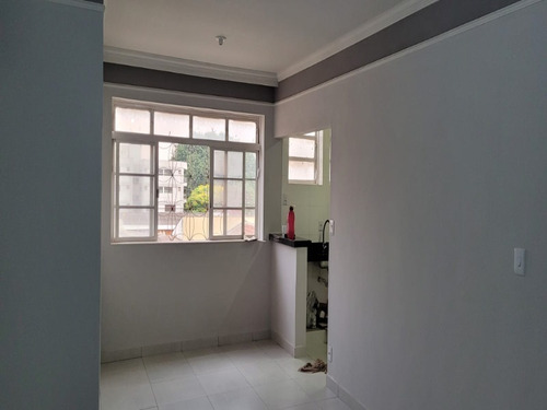 Imagem 2 de 17 de Apartamento - Ap00485 - 70137242
