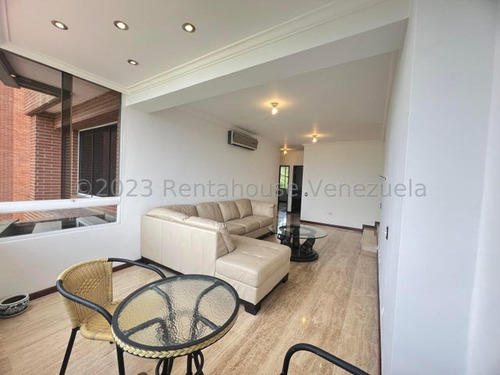 Apartamento En Alquiler En Lomas Del Sol 150mt2 3d 2b 3p