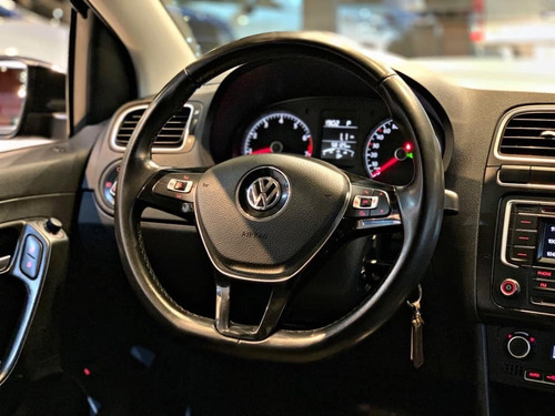 Imagen 7 de 15 de Volkswagen Polo Comfortline Tiptronic 1.6n 58.000km 2017