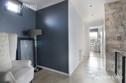 Casa En Venta En Barrio Privado Altos Del Sol. Financiación.