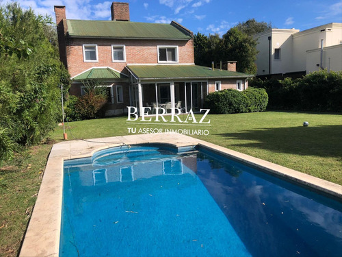 Casa Venta 4 Ambientes En La Casualidad Lote De 800 M2 Interno