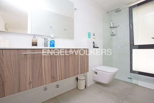 Arriendo Moderna Casa San Damián , Las Condes