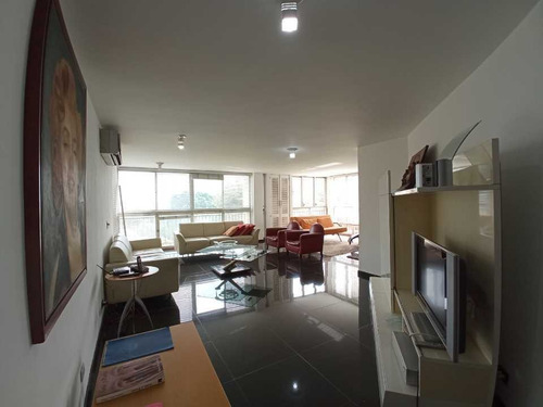 Imagen 10 de 30 de Se Vende Apartamento Actualizado 230 M² 6h/5b/2p Santa Marta