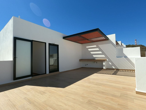 Imagen 26 de 29 de Casa En Zibata Queretaro 4 Habitaciones Sala De Tv Roof Top