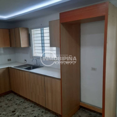 Imagen 4 de 7 de Townhouse En Venta Puerto Ordaz - Urbanizacion Yara Yara 2 Lp