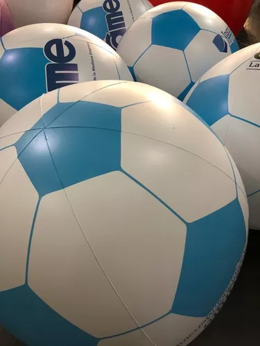 Balón Gigante, Pelotas