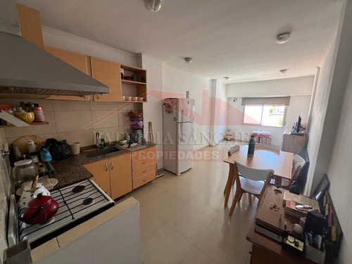 Departamento En Venta En Caseros