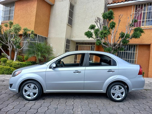 Imagen 5 de 10 de Chevrolet Aveo 2017
