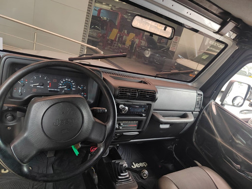 Imagen 7 de 7 de Jeep Wrangler