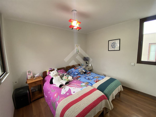 Casa En Venta De 3 Dorm. En Chamisero Colina
