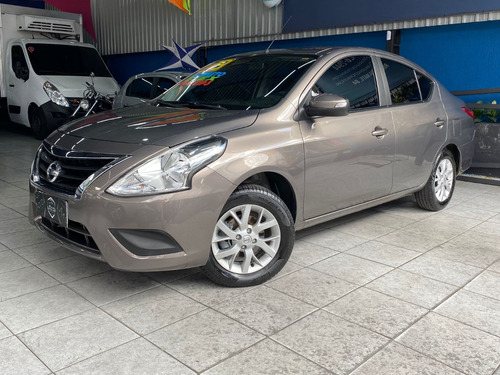 Nissan Versa Sv