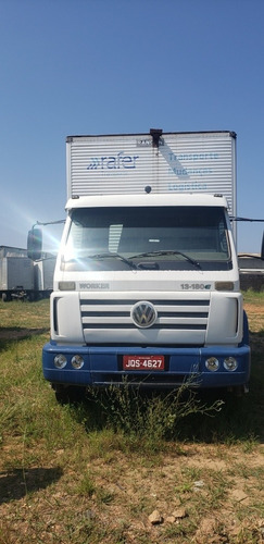 Caminhão Vw 13180 4x2 Bau 7.60m - Modelo 2006