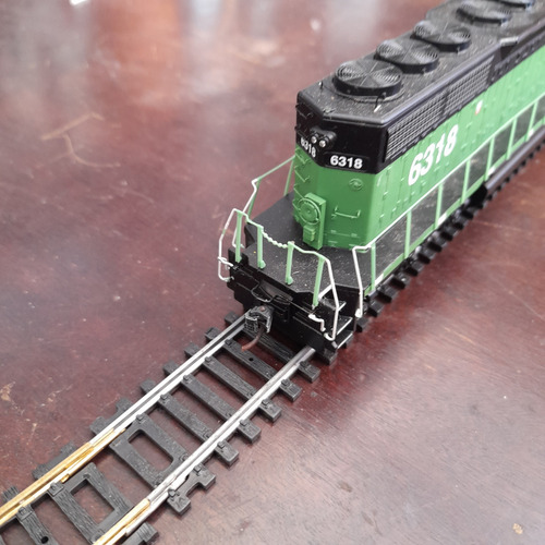 Imagem 6 de 8 de Locomotiva Ho Emd Sd40 Bn 6318 Athearn Rtr 8,7 Polegadas / 2