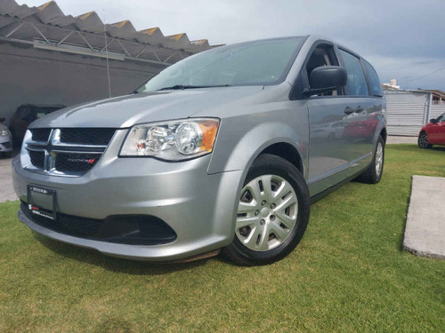 Imagen 1 de 13 de Dodge Grand Caravan 2018 5p Se V6/3.6 Aut