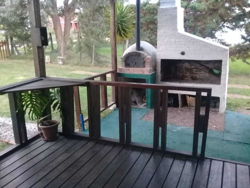 Imagen 5 de 18 de Casa De Contenedor, Muy Comoda, Excelente Terreno