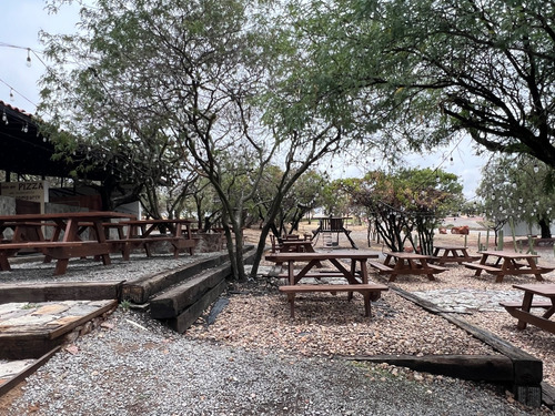 Hermoso Lote Terreno Regular Completamente Plano Propio Para Construir La Casa De Tus Sueños Dentro De Fraccionamiento Privado Real De Juriquilla.