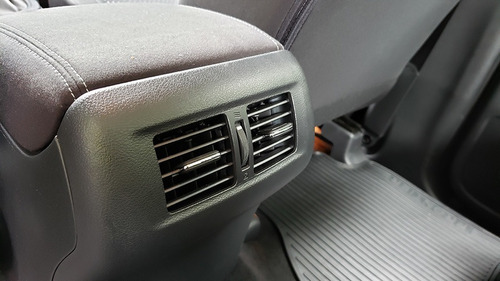 Imagen 8 de 14 de Nissan Frontier X-gear 4x4 At