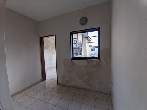Imagen 14 de 21 de Casa En Venta En Urb Prados Del Golf Cabudare Piedad Norte Lara Venezuela Jm