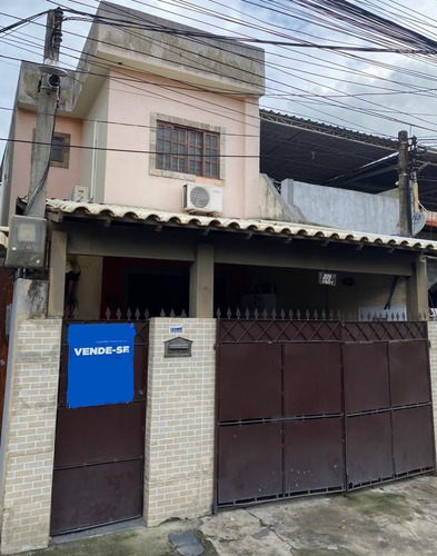 Duplex Com 3 Quartos E Garagem No Gradim Em São Gonçalo